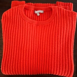 British designer Oliver Bonas jumper/sweater British size 8; US size 4.